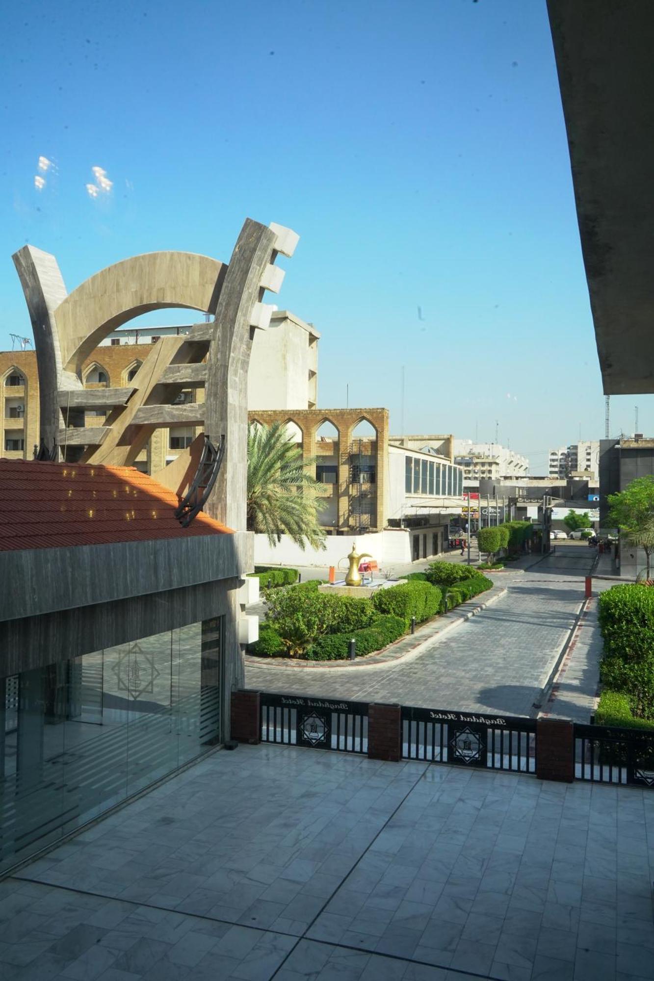 فندق بغداد Baghdad International Hotel Exterior foto